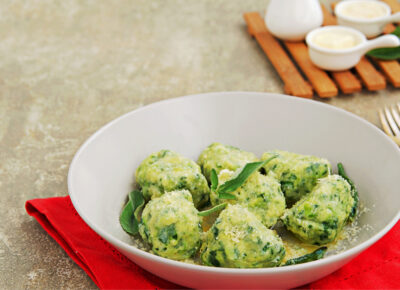 Gnudi toscani con ricotta e spinaci